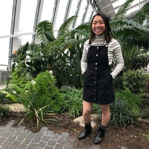 Meet your Posher, Phoebe